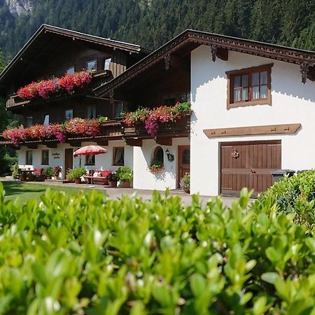 Landhaus Gredler 메이른호픈 외부 사진